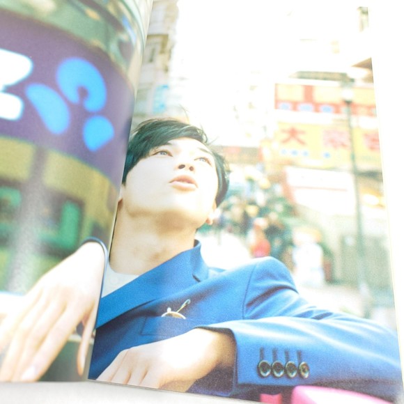 Ryo Yoshizawa (Oryo) Photobook - Picture 12 of 12